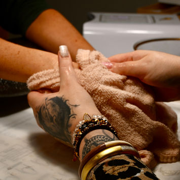 Cercle d’échanges entre femmes autour de l’amour de soi et des relations, soirée bien-être