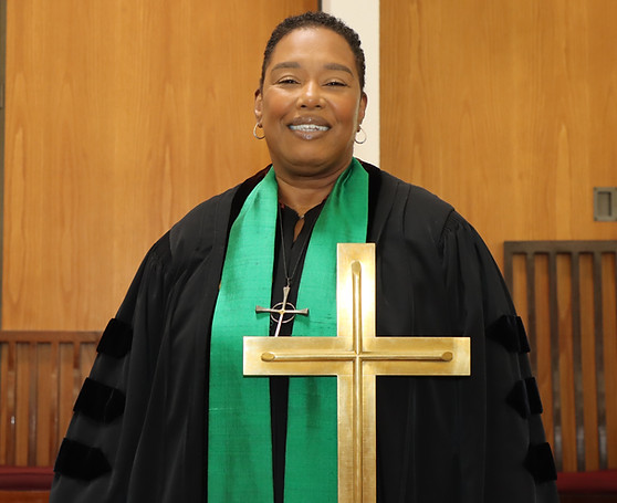 Pastor Na Website Photo2.JPG