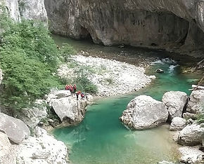 Aqua rando , gorges du Verdon, France.jp