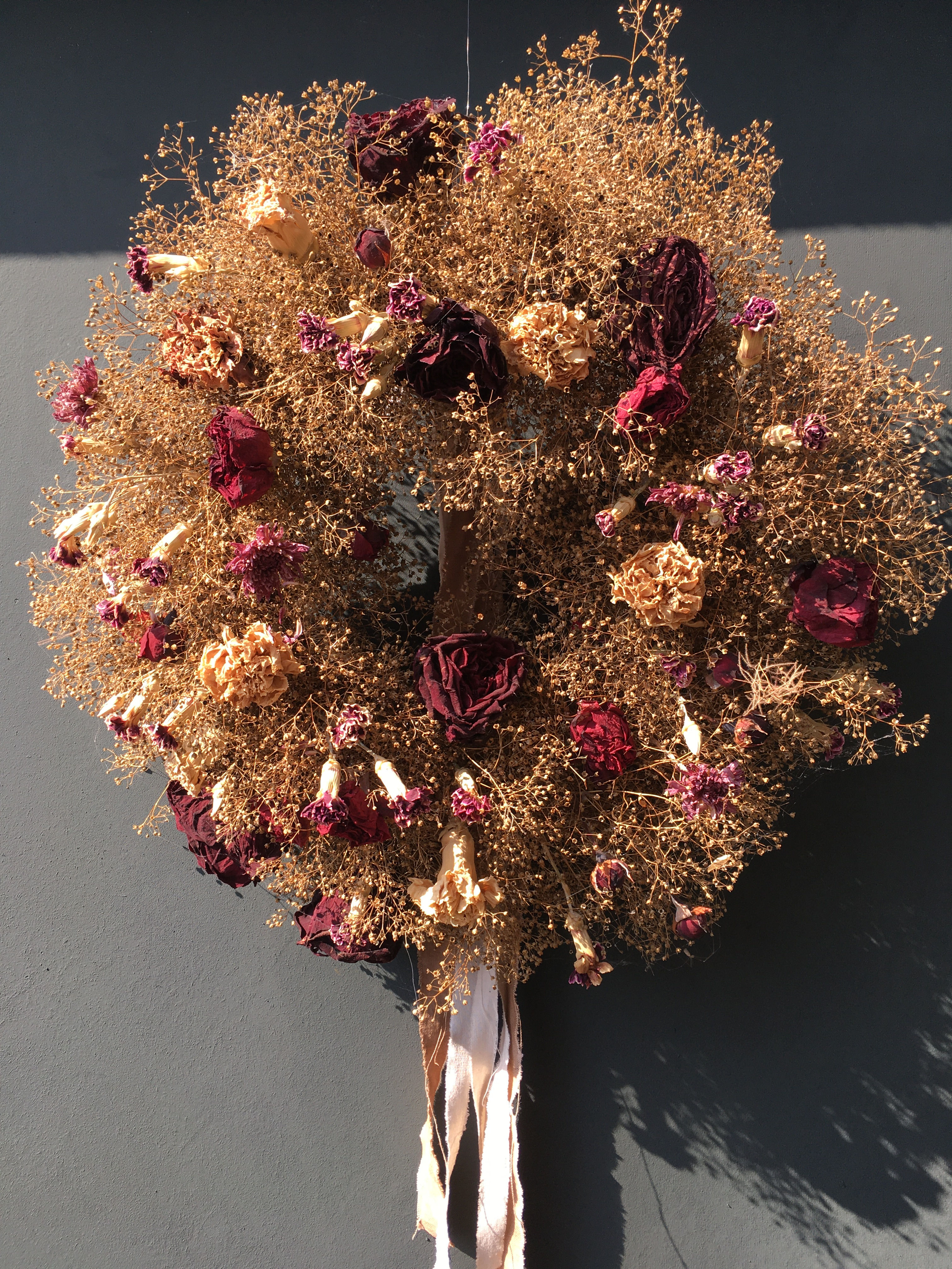 Kranz aus getrockneten Blumen