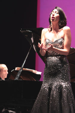 Zarzuela in the Summer Nights