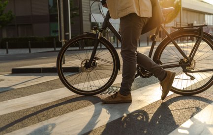 Cycling or walking to work can reduce your cancer risk 