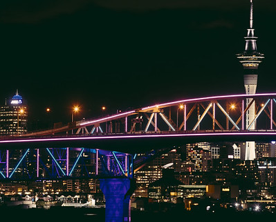 auckland-harbour-bridge-tile__FillWzYwMC