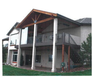 custom trex deck in Castle Rock Colorado with glass panels