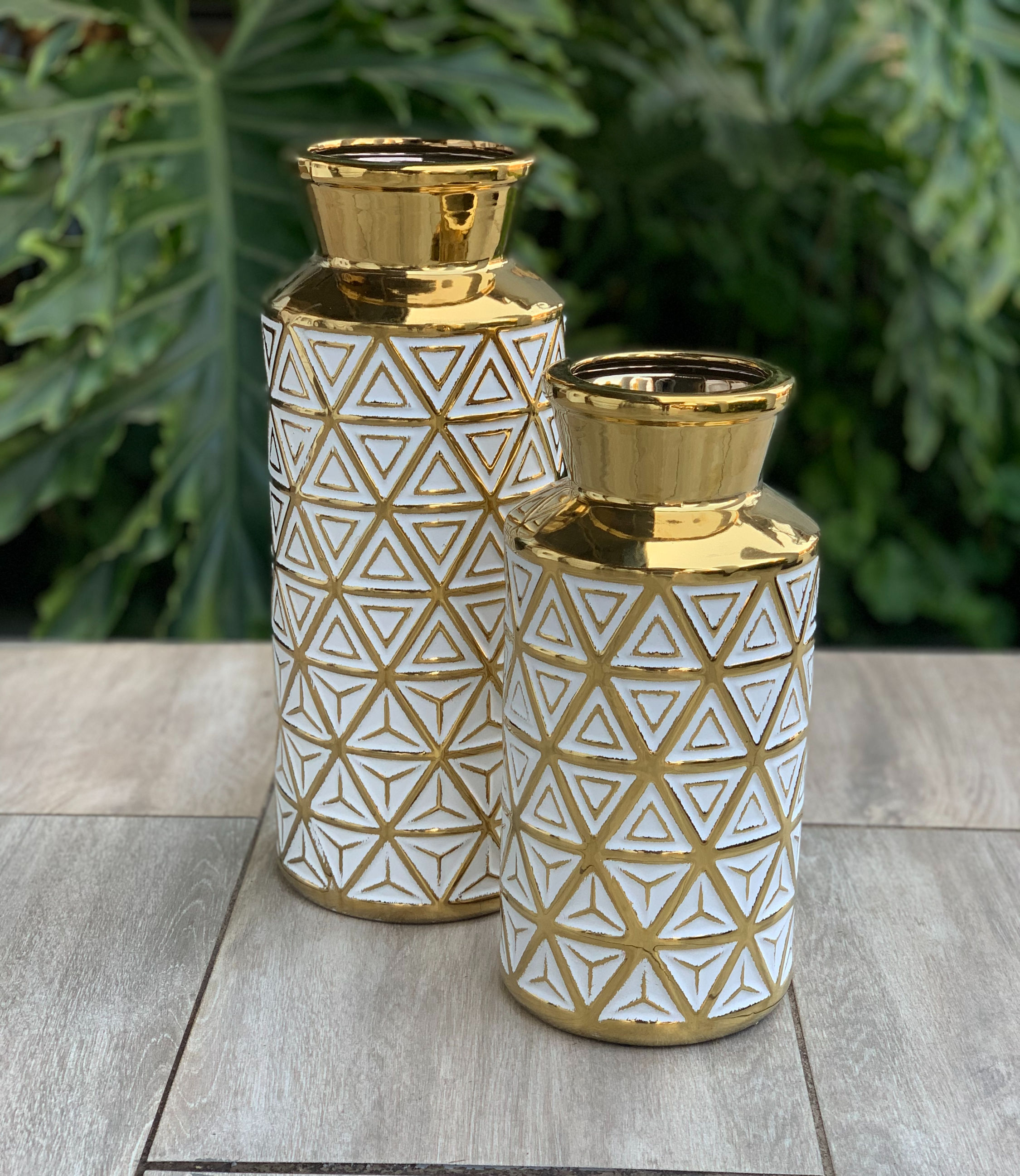 Geometric Ceramic Vase - Gold & White