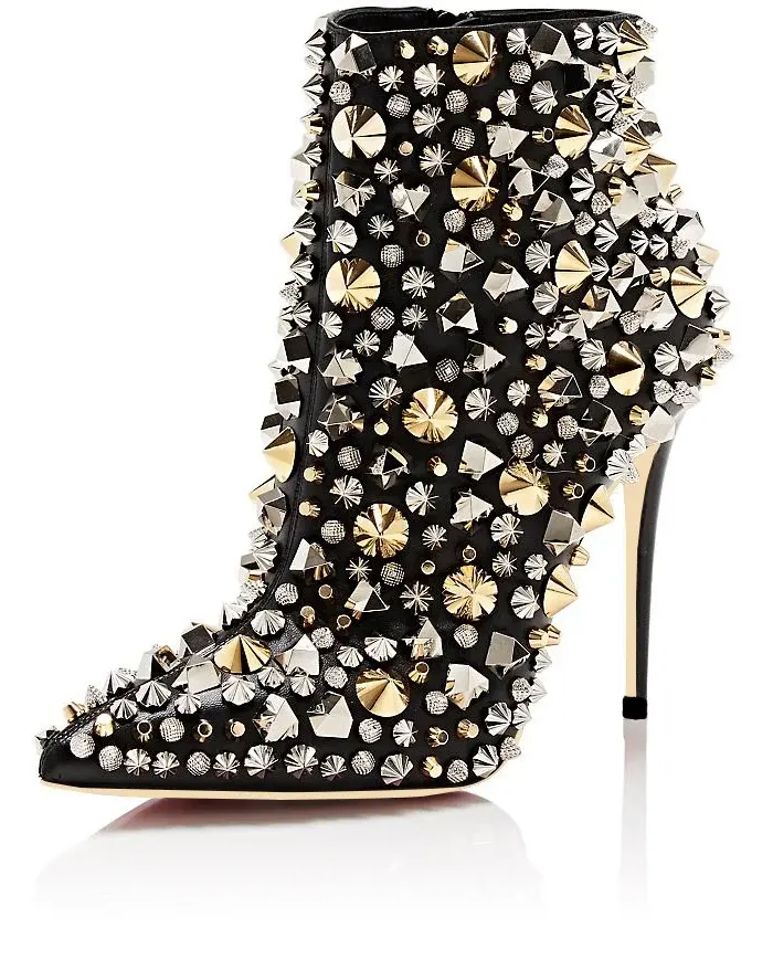 Thumbnail: ShoeFav - Spikes