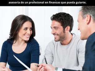 Busca asesoría financiera profesional: Si no te sientes seguro invirtiendo por tu cuenta, busca la asesoría de un profesional en finanzas que pueda guiarte.