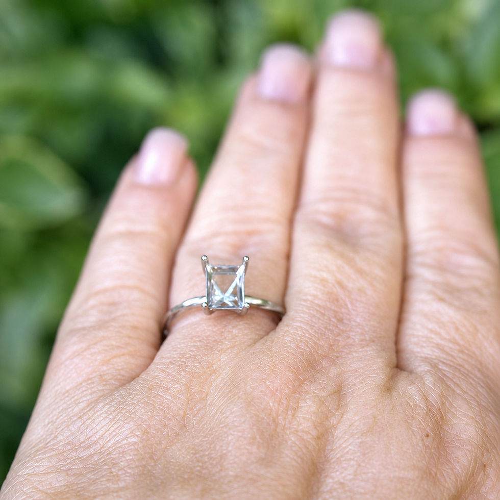 Thumbnail: Stirling Silver Twisted Band Rectangle Ashes Ring 