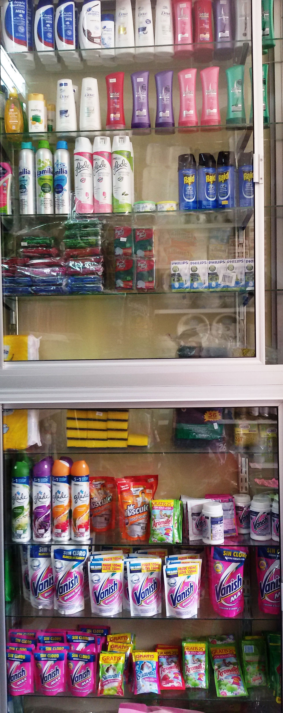 Thumbnail: Productos y artículos de aseo (Clic para ver más)