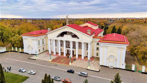 Жовті Води: Місто з Багатою Історією та Природними Скарбами