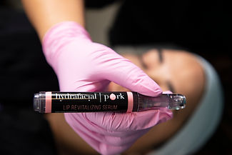 HydraFacial Perk Female Model 6.jpg