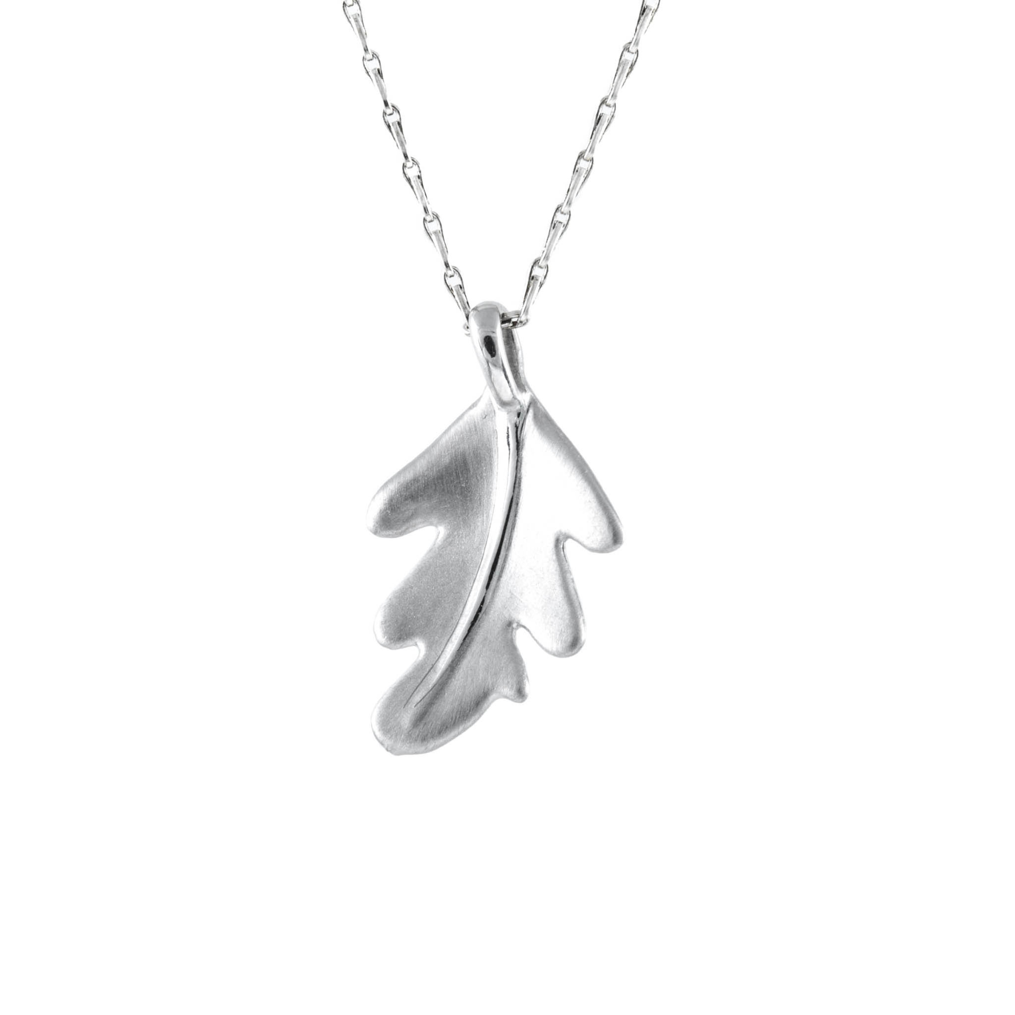 Oak leaf pendant