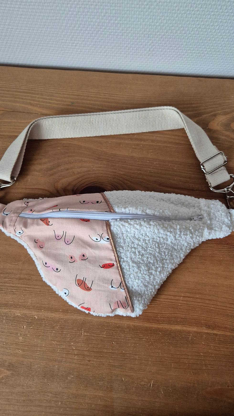 Banane Boobs biais rouille