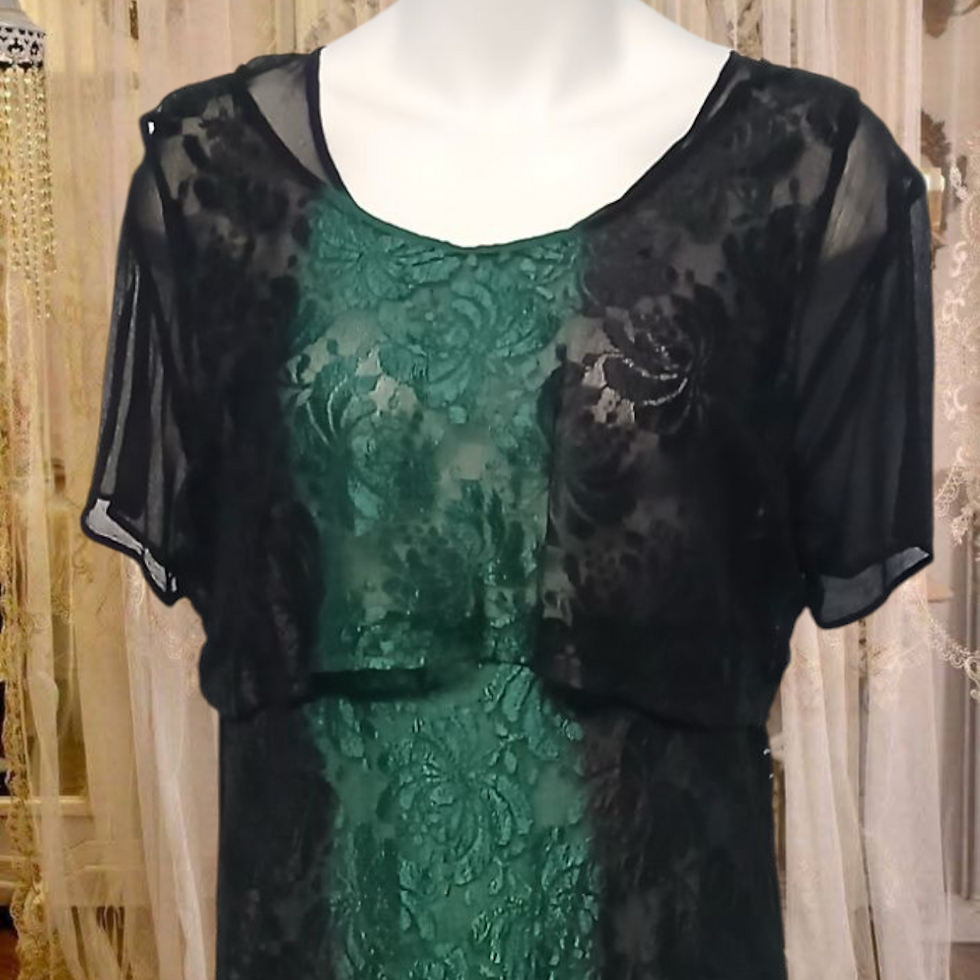 Thumbnail: 🕯Vintage 90s Papillon Lace 2 piece dress