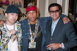 2E2C14D600000578-3301812-image-a-23_1446812034435