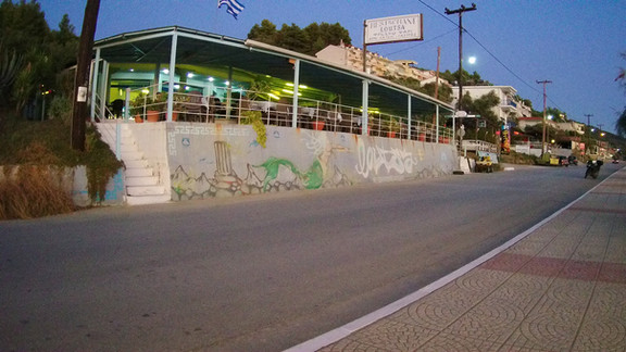 fish tavern loutsa
