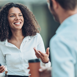 Tracy is Monday Night "Live" with Derek Arden