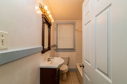 Downstairs bathroom 2