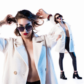 "Acabado publicitario High-End: Precisión en cada detalle.