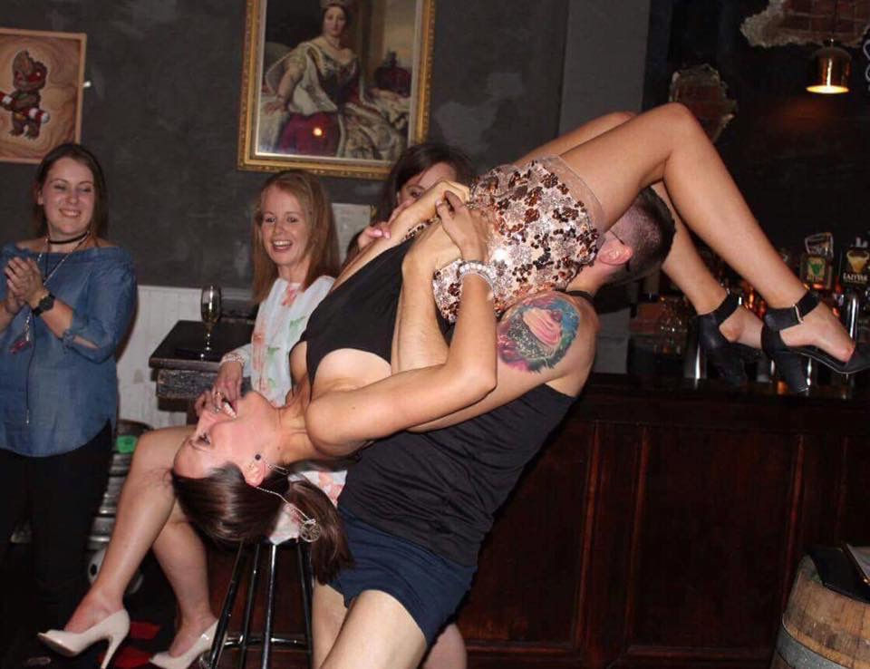 ACROBATIC STRIP TEASES