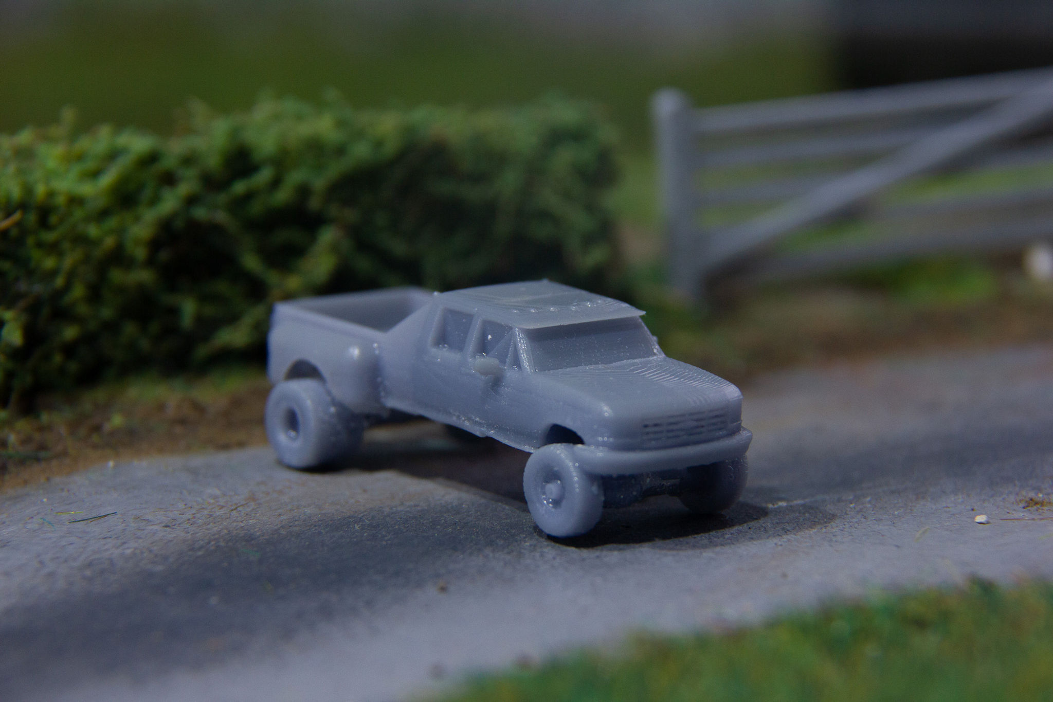 N Scale Ford OBS F150