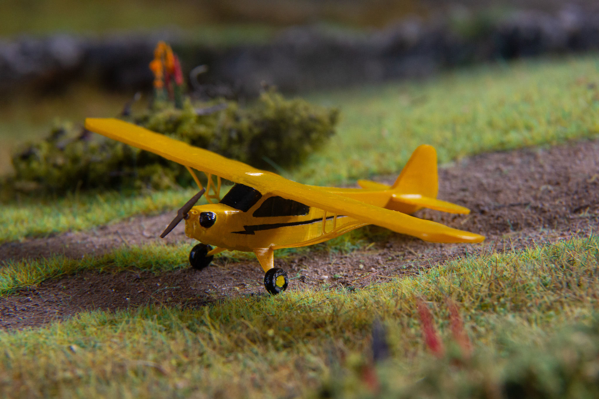 N Scale Piper Cub Plane