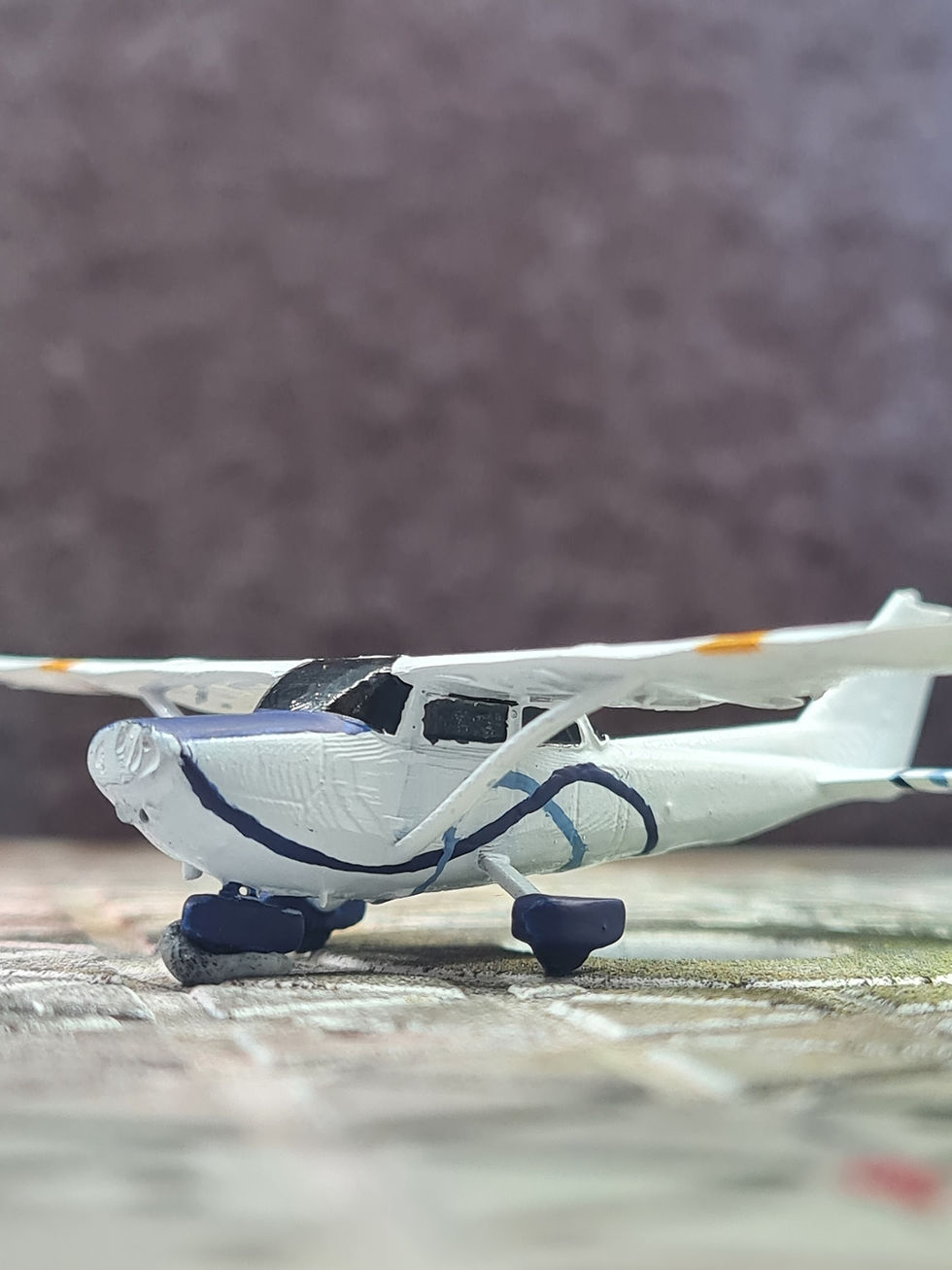 N Scale Cessna