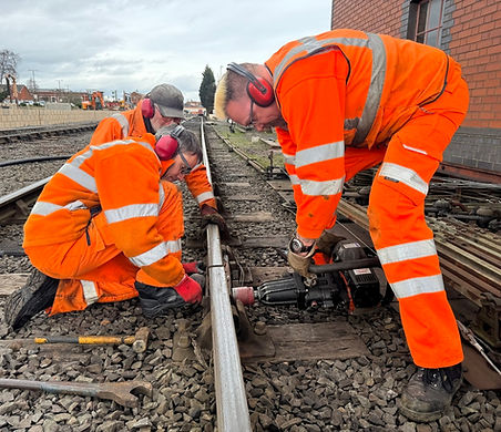 Replacing a fishplate on the permanent way. Matt Fielding.jpg