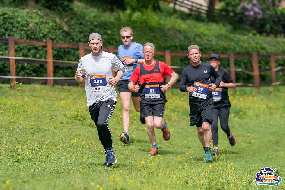 Some of the competitors on the move. Steaming Down the Valley