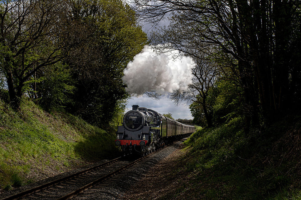 75069 at the summit of Eardington Bank. Charlie Cooke