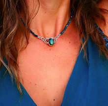 Collier pachamama argenté chrysocolle bleu et fil bleu  - Copie-min.jpg