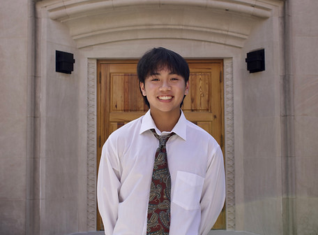 Noah_Headshot.jpeg