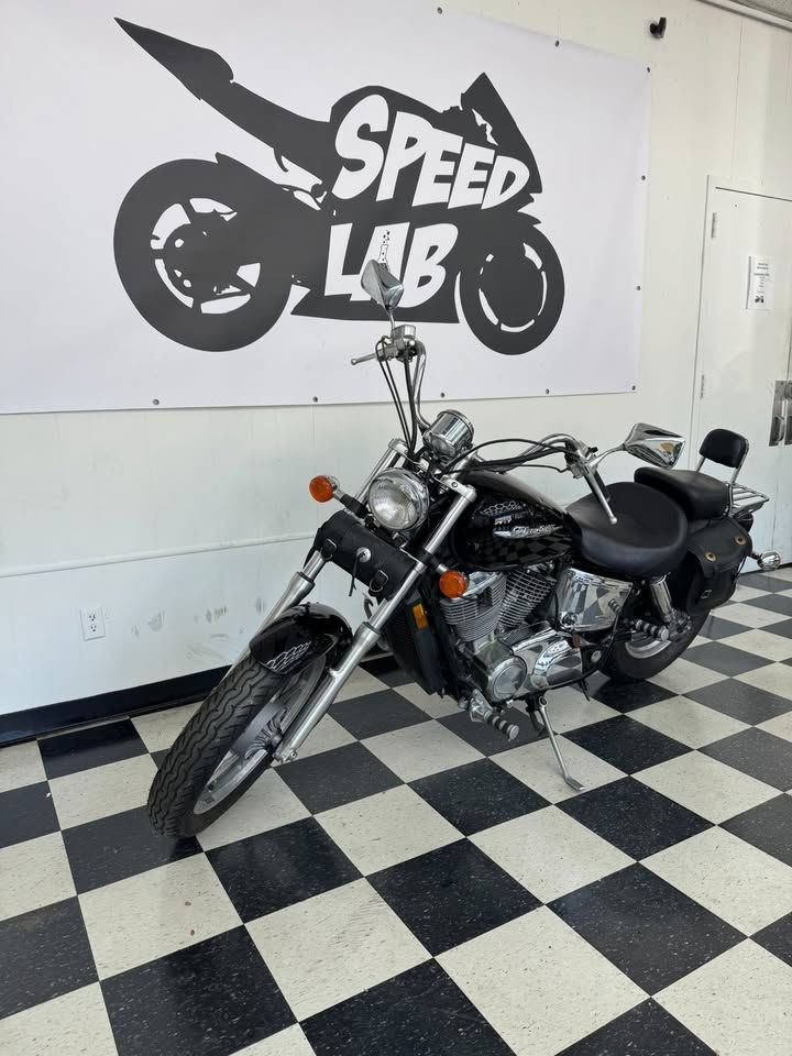 Thumbnail: 2004 Honda Shadow Spirit 1100