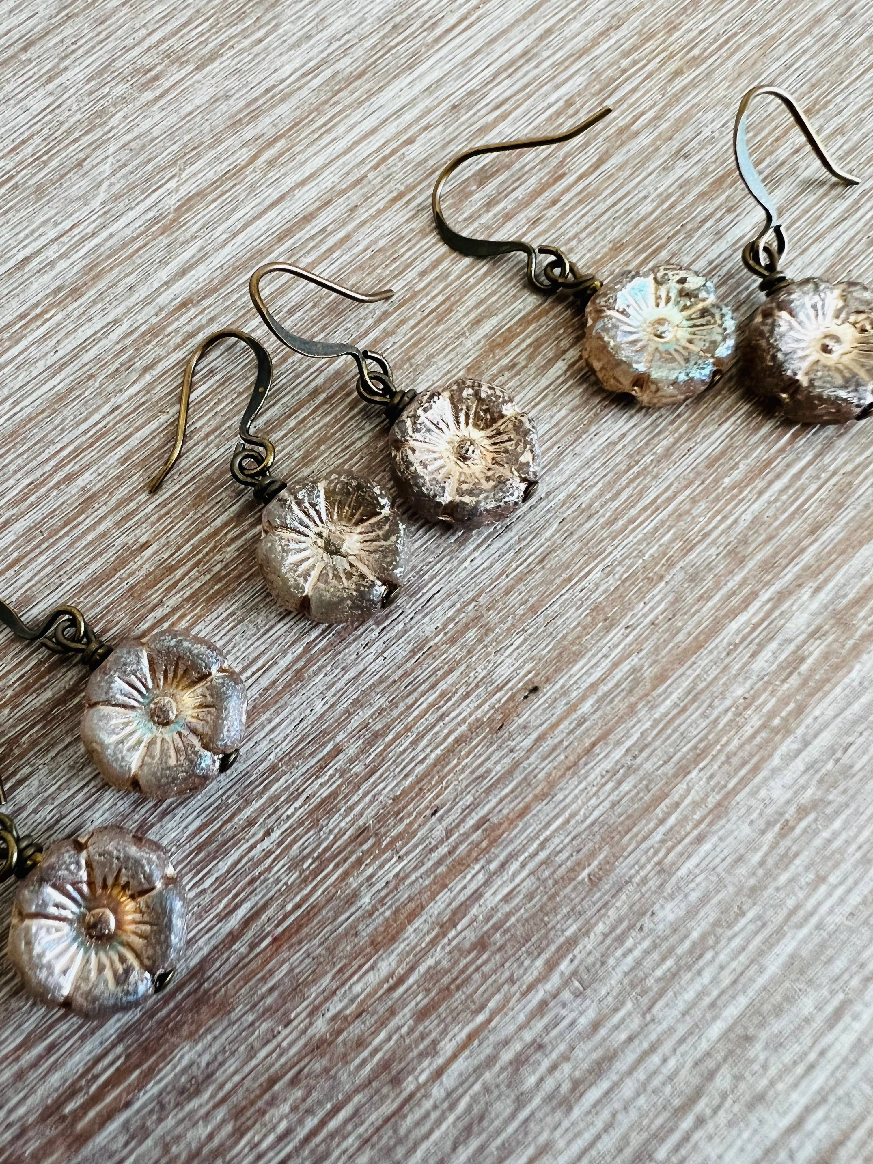 Dainty Pressed Glass Flower Earring in Antique Pink Shimmer