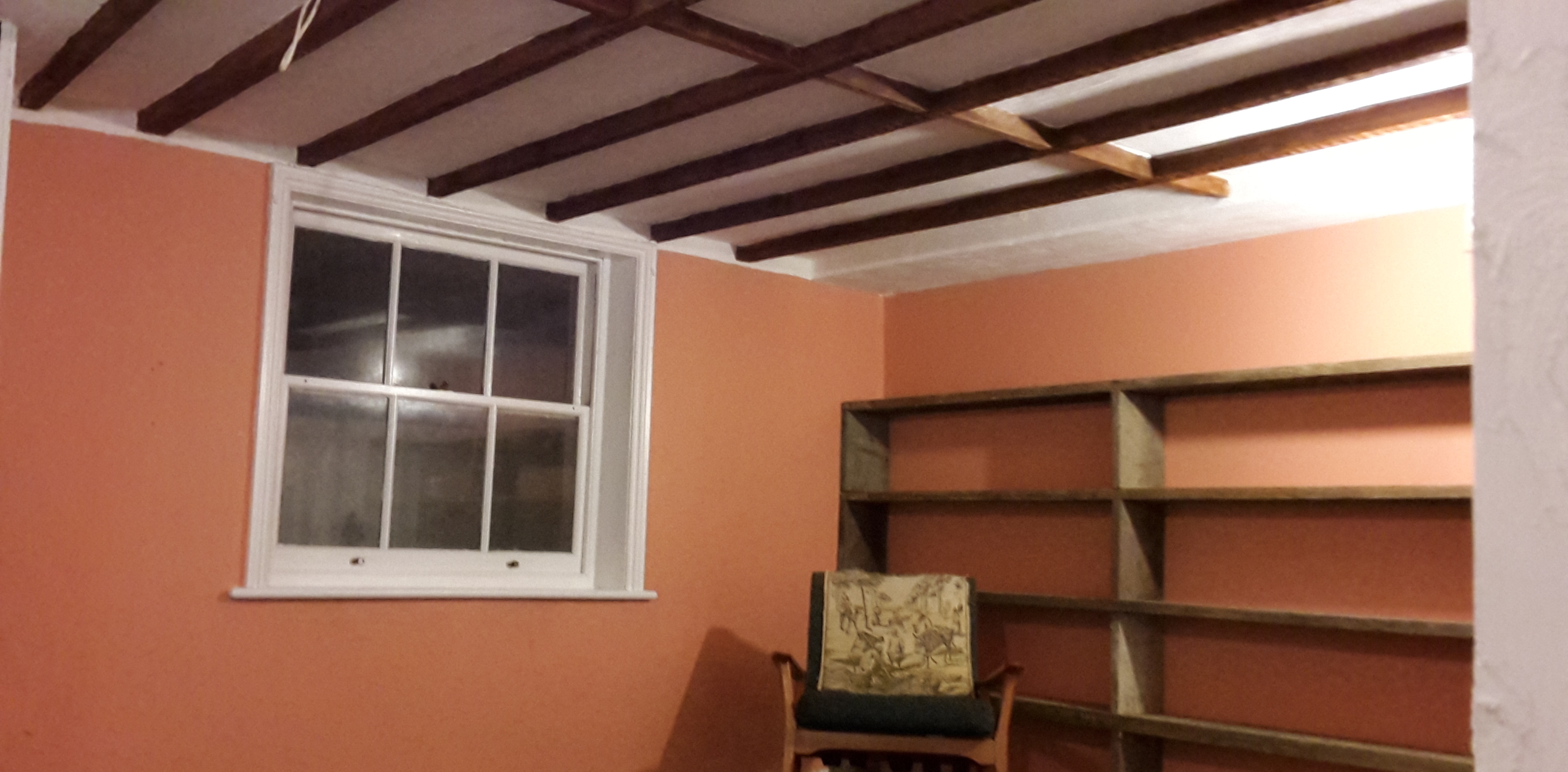 Exposed Beam Ceiling