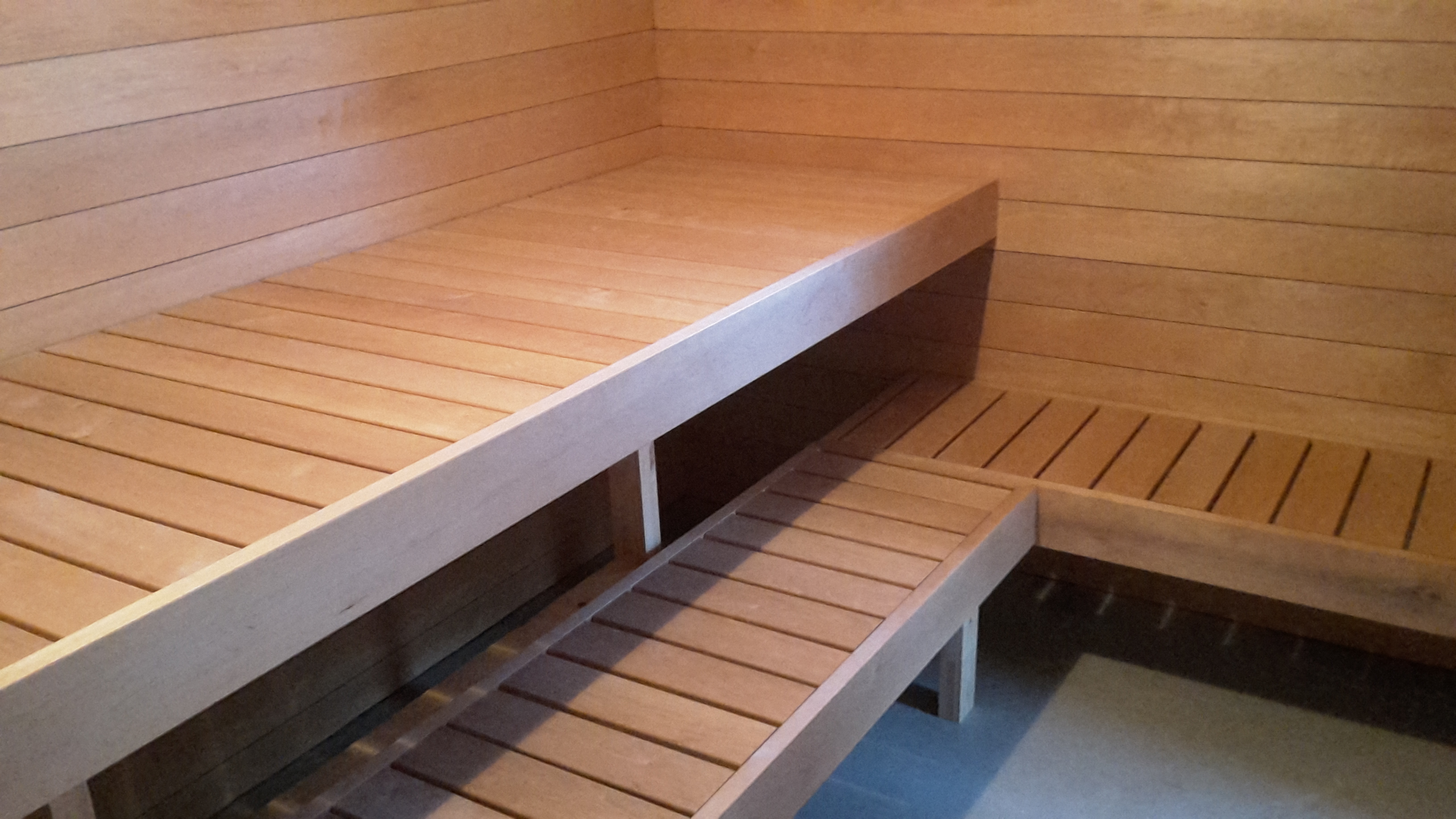 Bespoke Sauna Benching