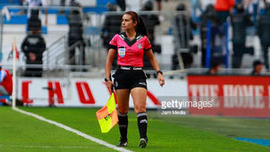 DT DE CENTELLAS ACUSA A ABANDERADA DE INSULTAR A UNA DE SUS JUGADORAS