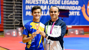 OBED MARTÍNEZ DESTACA EN TORNEO INTERNACIONAL DE TAEKWONDO EN LIMA, PERÚ