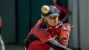 OLÍVER GARCÍA INVITADO DE RIELEROS PARA LA PRETEMPORADA