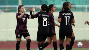 MAMBO TRICOLOR A LA ANTIGUA Y BARBUDA