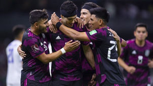 MÉXICO SE IMPONE A EL SALVADOR Y SE CLASIFICA A QATAR 2022