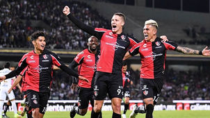 LOS DEJARON AZORRADOS EN CU