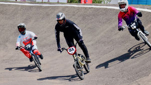 COMPITE EN LA GRAN FINAL DE LA COPA BMX RACING
