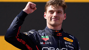 GOBIERNO FEDERAL FELCITA A CHECO PÉREZ PERO USA FOTO DE MAX VERSTAPPEN