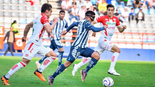 PACHUCA Y NECAXA IGUALAN EN DUELO DE DESESPERADOS