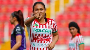 GOLEADORA HISTÓRICA DE CENTELLAS SE DESPIDE DEL EQUIPO