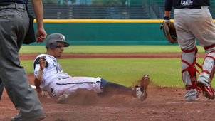 RIELEROS BARREN CON LA DOBLE CARTELERA ANTE TECOLOTES