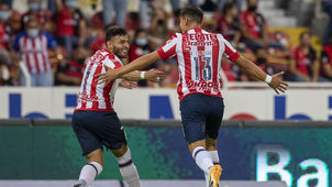 CON POLÉMICA DEL VAR, CHIVAS SE QUEDA CON EL CLÁSICO TAPATÍO