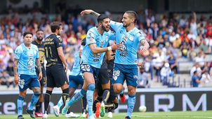 PACHUCA HUNDE A LOS PUMAS EN CU