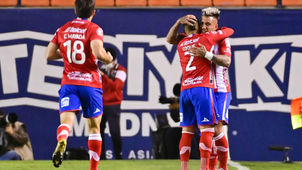 SAN LUIS DERROTA A SANTOS Y ESCALA A PUESTOS DE RECLASIFICACIÓN